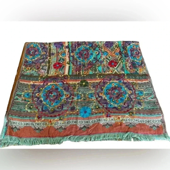 Naturae 100% Rayon Scarf/ Wrap - Picture 1 of 11